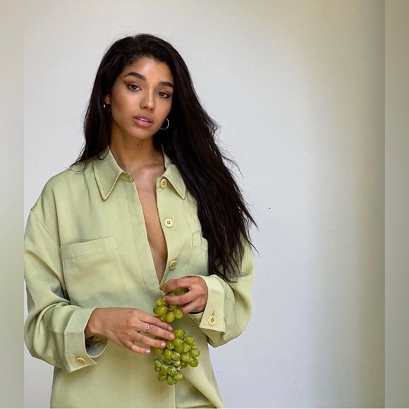 ⭐️SOLD⭐️ Aritzia Babaton Borna Shirt Jacket Pistachio Green L - Picture 4 of 11